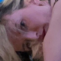 107198 Nackt