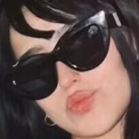 aguita.de.manzana Nackt