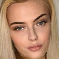 alarna Nackt