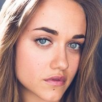 Alice Kremelberg Nackt