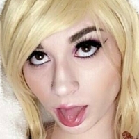 alienonearth Nackt