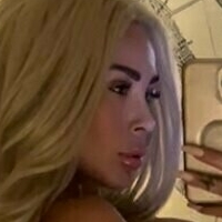 Amber Emery Nackt