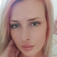 Amber Mackay Nackt