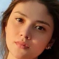 Ana Jalandoni Nackt