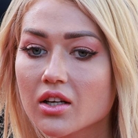 Angelina Kali Nackt