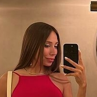 Bella Ciccone Nackt
