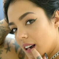 Bre Lovely Nackt
