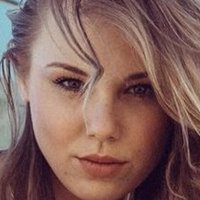 Briana Caitlin Nackt