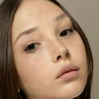 bustypetite01 Nackt
