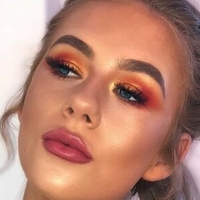Caitlin Dixon Nackt