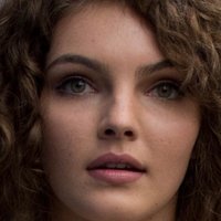 Camren Bicondova Nackt
