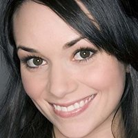 Carmen Lavigne Nackt