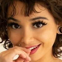 Catarina Suicide Nackt