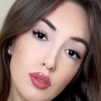 Coral Larsen Nackt