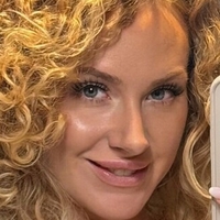curly.girl.2 Nackt