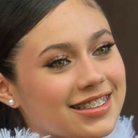 dafnealvaradooficial Nackt