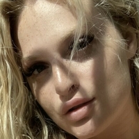 Daisy Delacroix Nackt