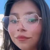 Emili Petit Nackt