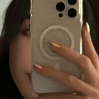 emilie.oficial Nackt