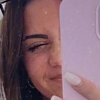 Emiliee Russo Nackt