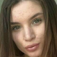 emilihops_f Nackt