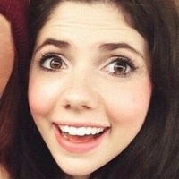 Emily Helen Barry Nackt