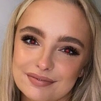 Emily Hewertson Nackt