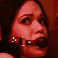 Emily Mena Nackt