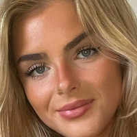 Emily Pool Nackt