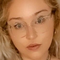 Emma Christine Nackt
