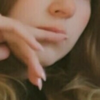 emmabl00m Nackt