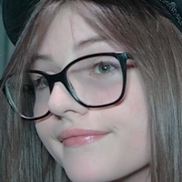 Evie Nackt