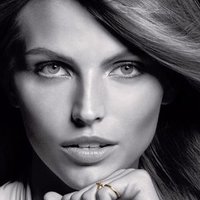 Karlina Caune Nackt