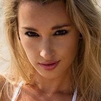 Karolina Witkowska Nackt