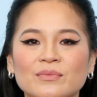 Kelly Marie Tran Nackt