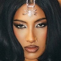 LARA RAJ / lararajj (member of KATSEYE) Nackt