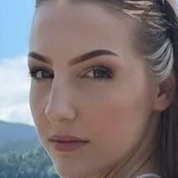 Larissa Perdacher Nackt