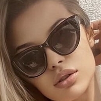 Laura Kalynych Nackt