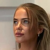 Laura Rypa Nackt