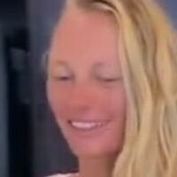 Laura Weyel Nackt