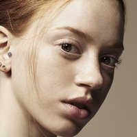 Lily Newmark Nackt