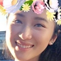Linda Pham Nackt