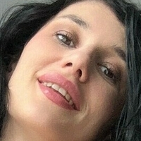 Lora Nackt