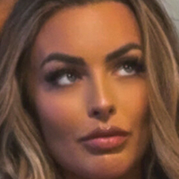 Mandy Sacs Nackt