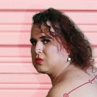 Maxine Tangles Nackt