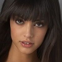 Mayra Suarez Nackt