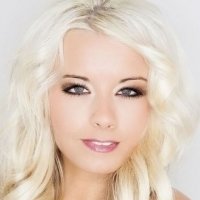 Mia Julia Brückner Nackt