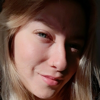mikhelaxxx Nackt