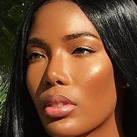 Monifa Jansen Nackt
