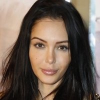 Nabilla Benattia Nackt